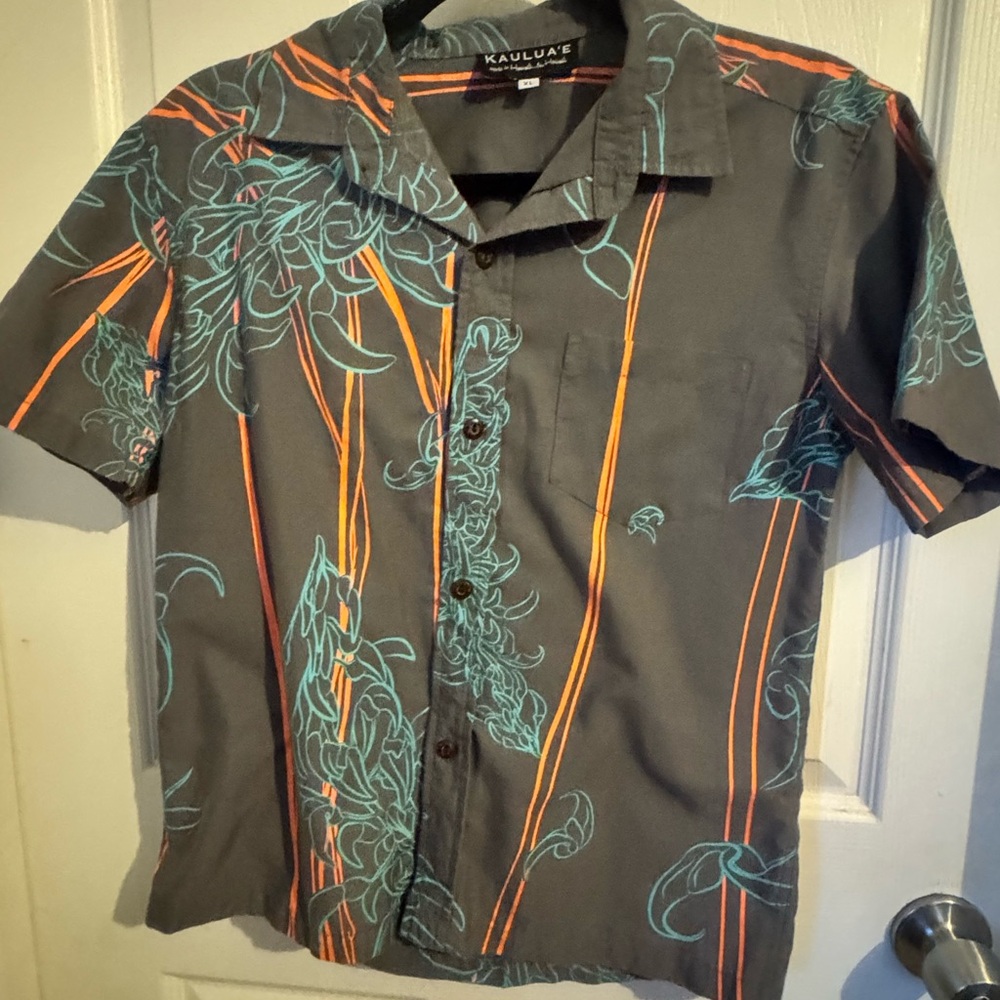 Boy's Gray Kaulua'e Button Down Shirt